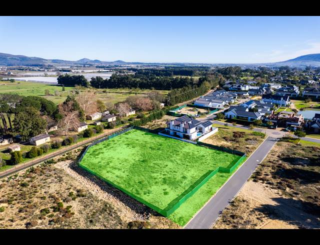 3,127M² VACANT LAND FOR SALE IN PEARL VALLEY GOLF & COUNTRY ESTATE